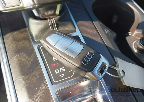 2019 Audi A7 55 Premium z USA, uszkodzony, nr VIN WAUV2AF25KN084530